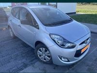 używany Hyundai ix20 srebrny