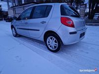 używany Renault Clio III 1.6 benzyna sprowadzony z Niemiec