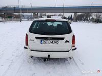 Używany Ford Focus 2003 Biały Kombi