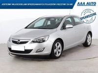 Używany Opel Astra 2010 Srebrny