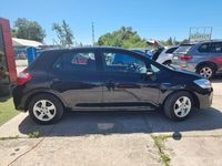 używany Toyota Auris Hybrid 1.8dm 99KM 2012r. 256 358km