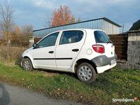 używany Toyota Yaris 2002 1.0 benzyna
