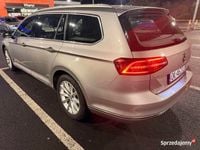 Używany VW Passat Highline 2016 Srebrny Kombi