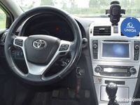 używany Toyota Avensis 