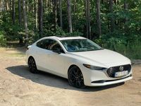 Używany Mazda 3 Inclusive 250 KM (183 kW) 2021 Biały Sedan/Limuzyna