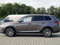 Używany Mitsubishi Outlander 150 KM (110 kW) 2016 Beżowy (metalik) SUV