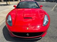 używany Ferrari California 4.3dm 483KM 2014r. 106 613km