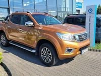 Używany Nissan Navara 190 KM (139 kW) 2017 Pomarańczowy (metalik) Pickup