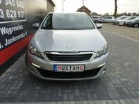 używany Peugeot 308 1.2dm 130KM 2015r. 133 000km