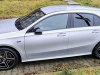 Używany Mercedes A250 Business 102 KM (75 kW) 2020 Srebrny Hatchback