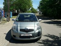 używany Toyota Yaris 1.3dm 87KM 2006r. 121 400km