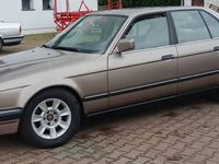 używany BMW 735 E32 szpera z vinu