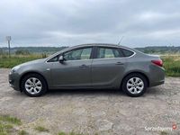Używany Opel Astra 2019 Srebrny Sedan/Limuzyna