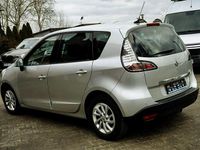 Używany Renault Scénic III 130 KM (95 kW) 2012 Srebrny (metalik) Minivan