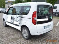 używany Fiat Doblò 1.6dm 105KM 2013r. 227 408km