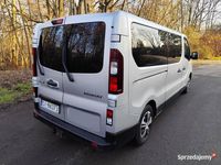 Używany Renault Trafic 2017 Srebrny Minivan