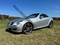 używany Mercedes SLK200 1.8dm 163KM 2008r. 104 180km