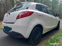 Używany Mazda 2 2012 Biały Hatchback