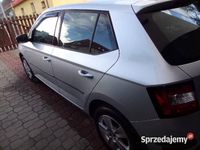 Używany Skoda Fabia 2019 Srebrny Hatchback
