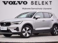 Używany Volvo XC40 163 KM (119 kW) 2024 Srebrny SUV