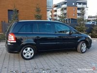 Używany Opel Zafira 2012 Czarny Minivan