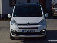 Używany Citroën Berlingo 120 KM (88 kW) 2017 Biały (metalik) Minivan