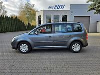 używany VW Touran 1.6dm 115KM 2003r. 232 000km