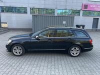 Używany Mercedes A180 2014 Czarny Kombi