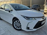 Używany Toyota Corolla 122 KM (89 kW) 2021 Biały (metalik) Sedan/Limuzyna