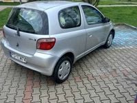 Używany Toyota Yaris 68 KM (50 kW) 1999