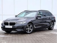 Używany BMW 520 190 KM (139 kW) 2023 Szary sophisto z brylantowym połyskiem metalizowany Kombi