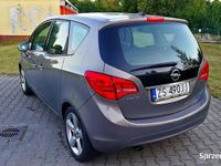 używany Opel Meriva 1.4 Benz. 2011 r. Navigacja_6 - biegów_Tempomat_Partronik