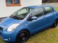 Używany Toyota Yaris 87 KM (63 kW) 2007 Niebieski Hatchback