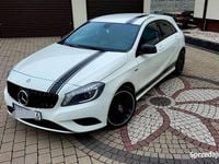 Używany Mercedes A180 122 KM (89 kW) 2013 Biały Hatchback