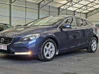 Używany Volvo V40 Ocean Race 115 KM (84 kW) 2014 Biały Hatchback