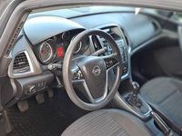 Używany Opel Astra 2014 Inny kolor Sedan/Limuzyna