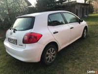 używany Toyota Auris 1.4dm 90KM 2009r. 180 000km