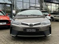 Używany Toyota Corolla 132 KM (97 kW) 2018 Brązowy (metalik) Sedan/Limuzyna