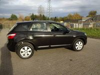 używany Nissan Qashqai 1.6dm 115KM 2010r. 132 000km