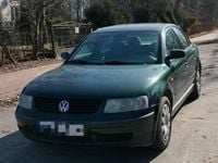 Używany VW Passat 1997 Zielony Sedan/Limuzyna