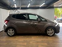 używany Hyundai ix20 1.6dm 125KM 2011r. 215 430km