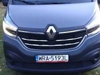 używany Renault Trafic III Brygadówka Long 6 osób FVAT