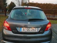 używany Peugeot 207 benzyna+gaz z Niemiec