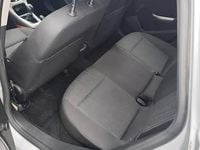 Używany Opel Astra 2010 Srebrny Hatchback