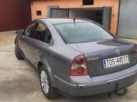 Używany VW Passat 2004 Szary Sedan/Limuzyna