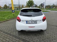 używany Peugeot 208 GT 1.2 PureTech 2016 rok pierwszy właściciel unikat