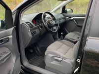 Używany VW Touran 140 KM (102 kW) 2006 Czarny Minivan