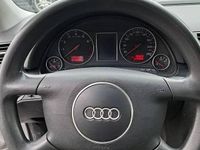 Używany Audi A4 2002 Srebrny Kombi