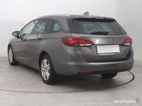 używany Opel Astra 6 CDTI