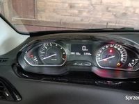 używany Peugeot 208 serwisowany w ASO niski udokumentowany przebieg
